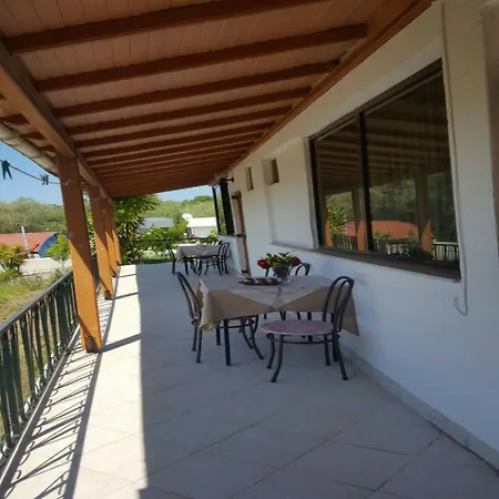 Nychterida Отель