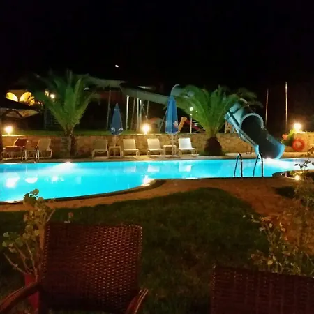 فندق Nychterida