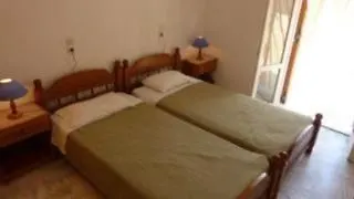 Nychterida ماراثياس