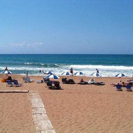 Nychterida Hotel Marathias